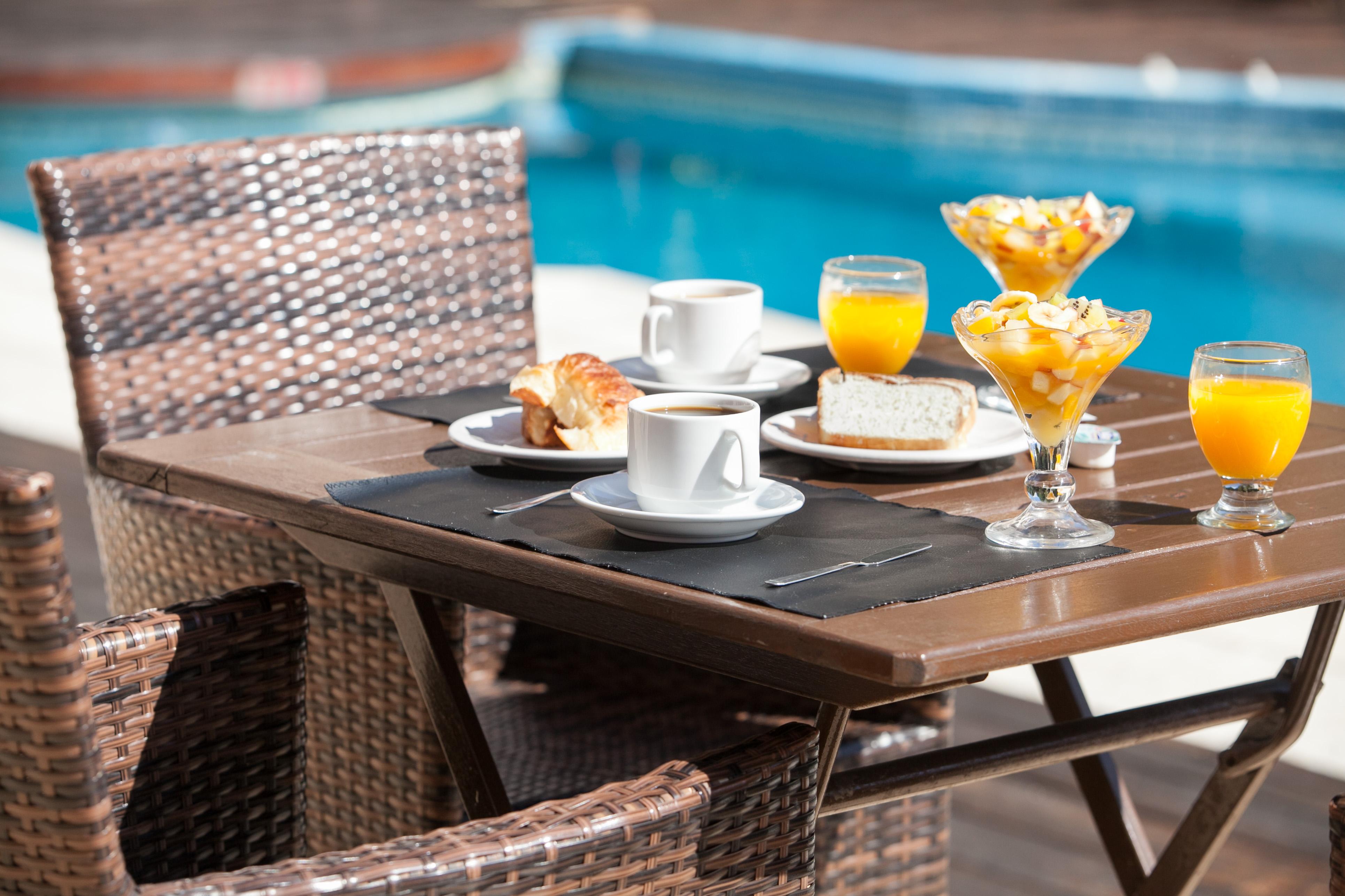 Bagu Pinamar Hotel Ngoại thất bức ảnh